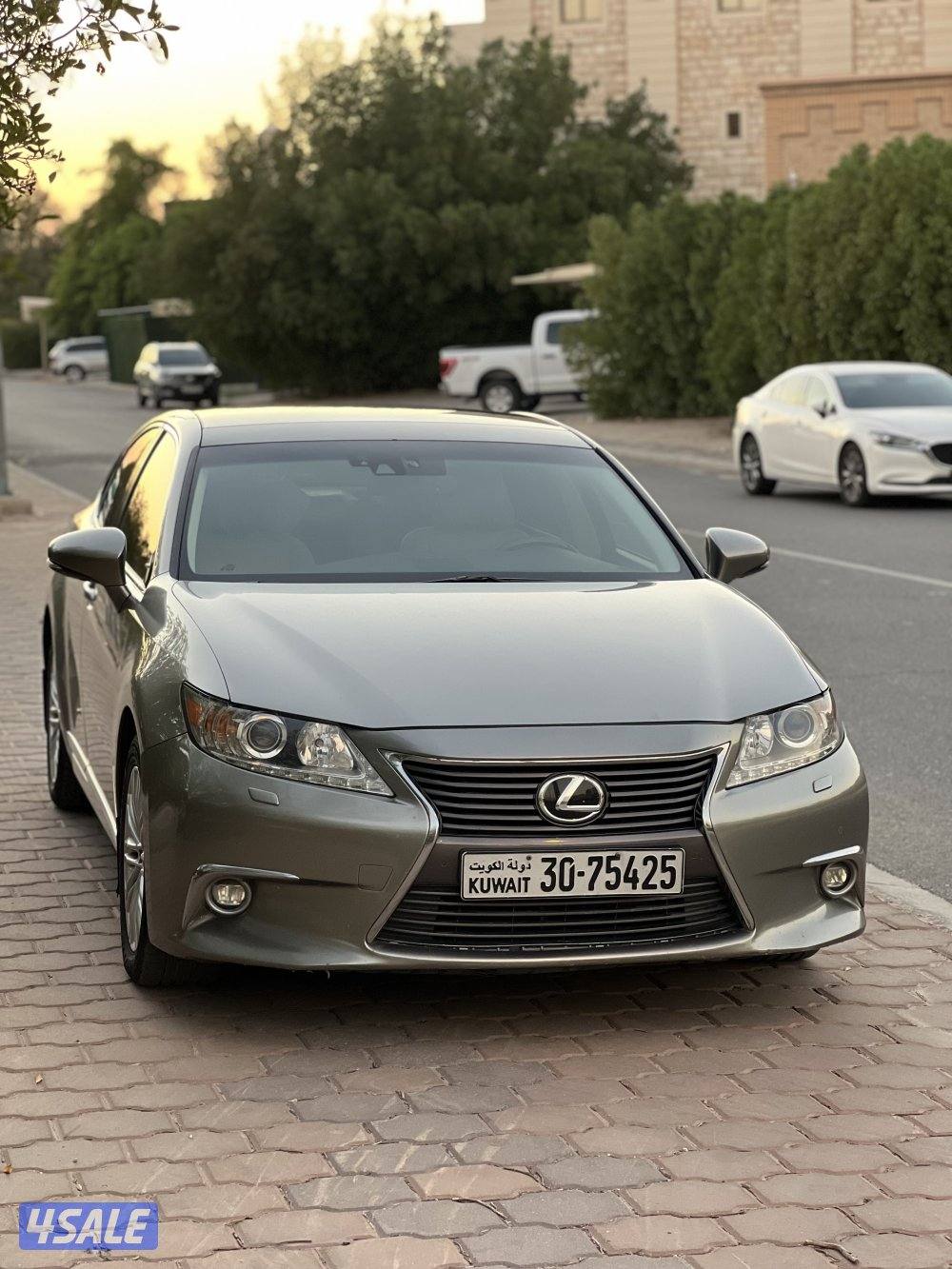 لكزس 350ES بانوراما 20151