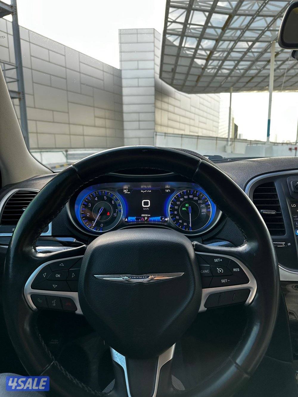 للبيع كرايزلر بحالة ممتازة7
