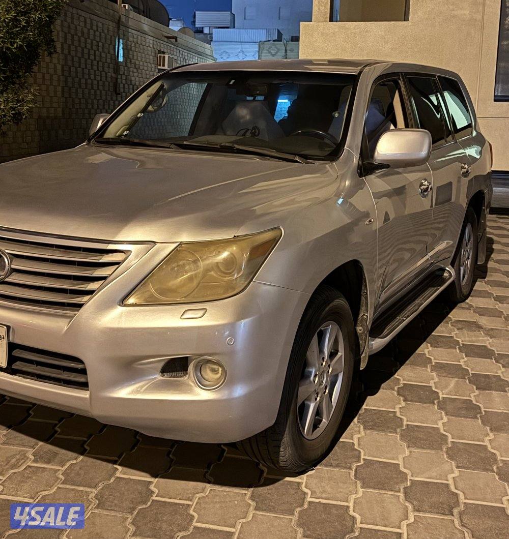 للبيع جيب لكزس 20082