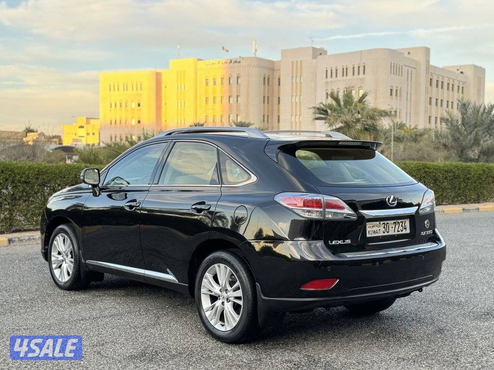 لكزس RX350 موديل 2013 بحاله ممتازه جدا8