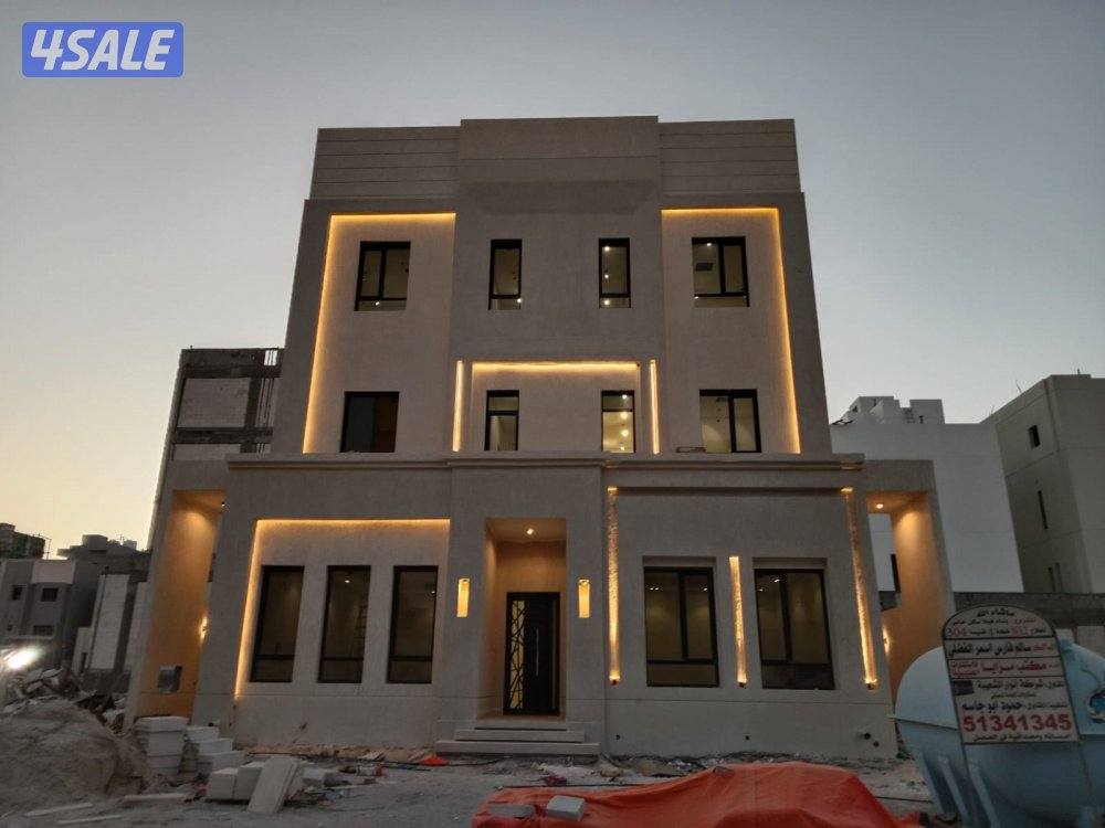 للبيع بيت زاويه ارتداد 9*91