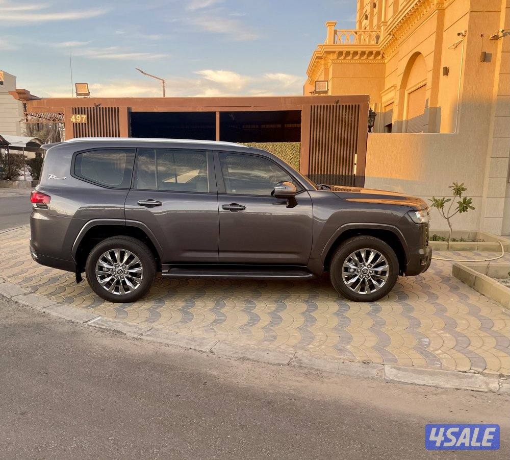 لاند كروزر GXR ايرو الساير موديل 2022 عداد 955