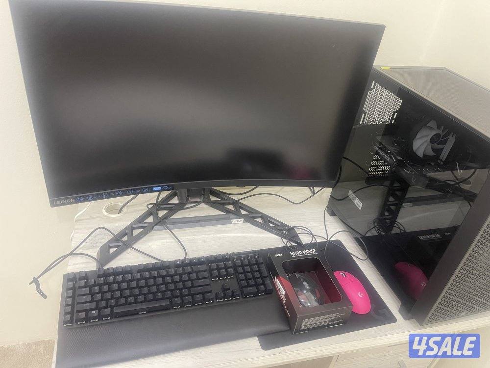 لابتوب وكمبيوتر - بي سي0