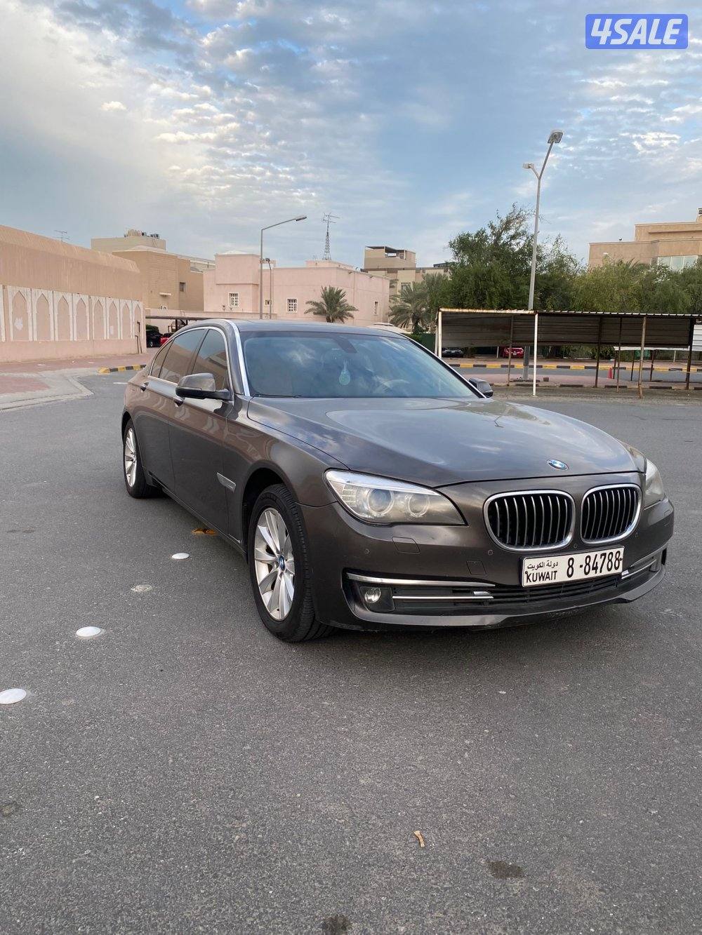 بي ام دبليو 730Li وارد الغانم2