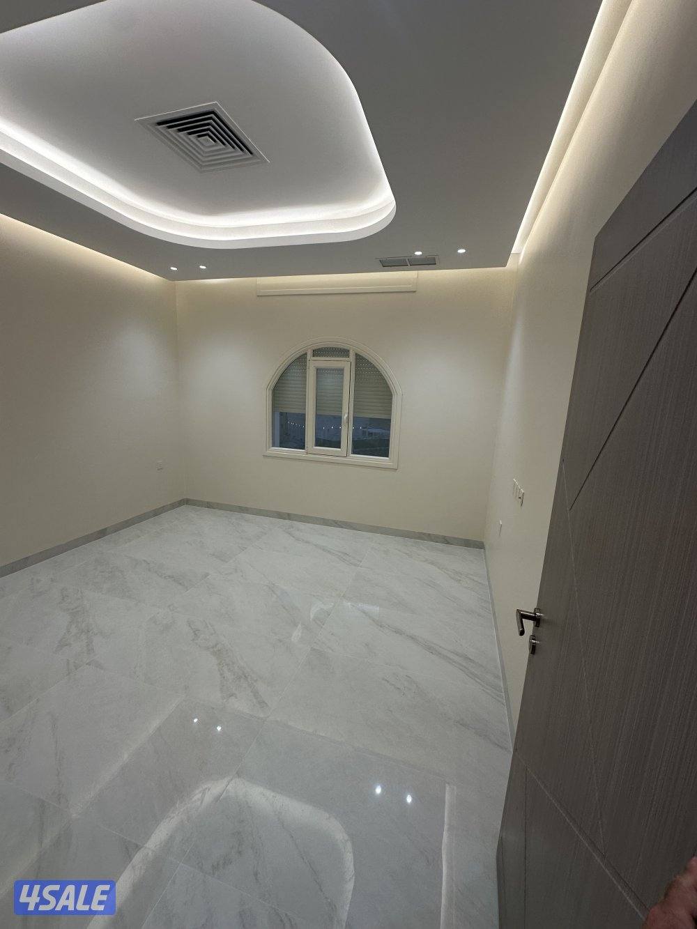 للإيجار شقة المطلاع N11 امن المالك مباشرة لعائلة كويتية معاريس4