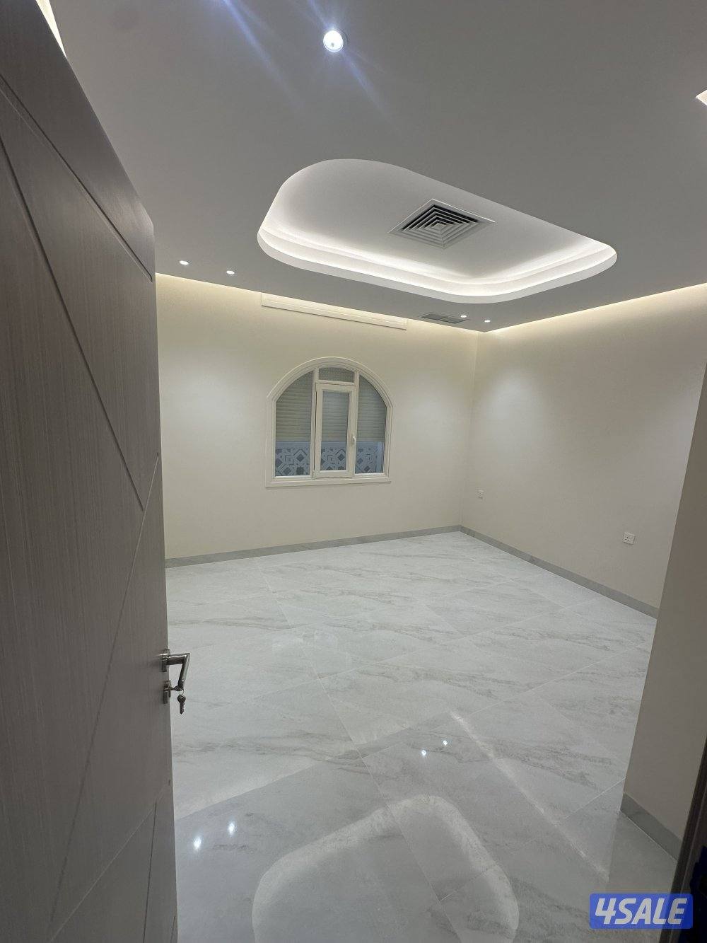 للإيجار شقة المطلاع N11 امن المالك مباشرة لعائلة كويتية معاريس6