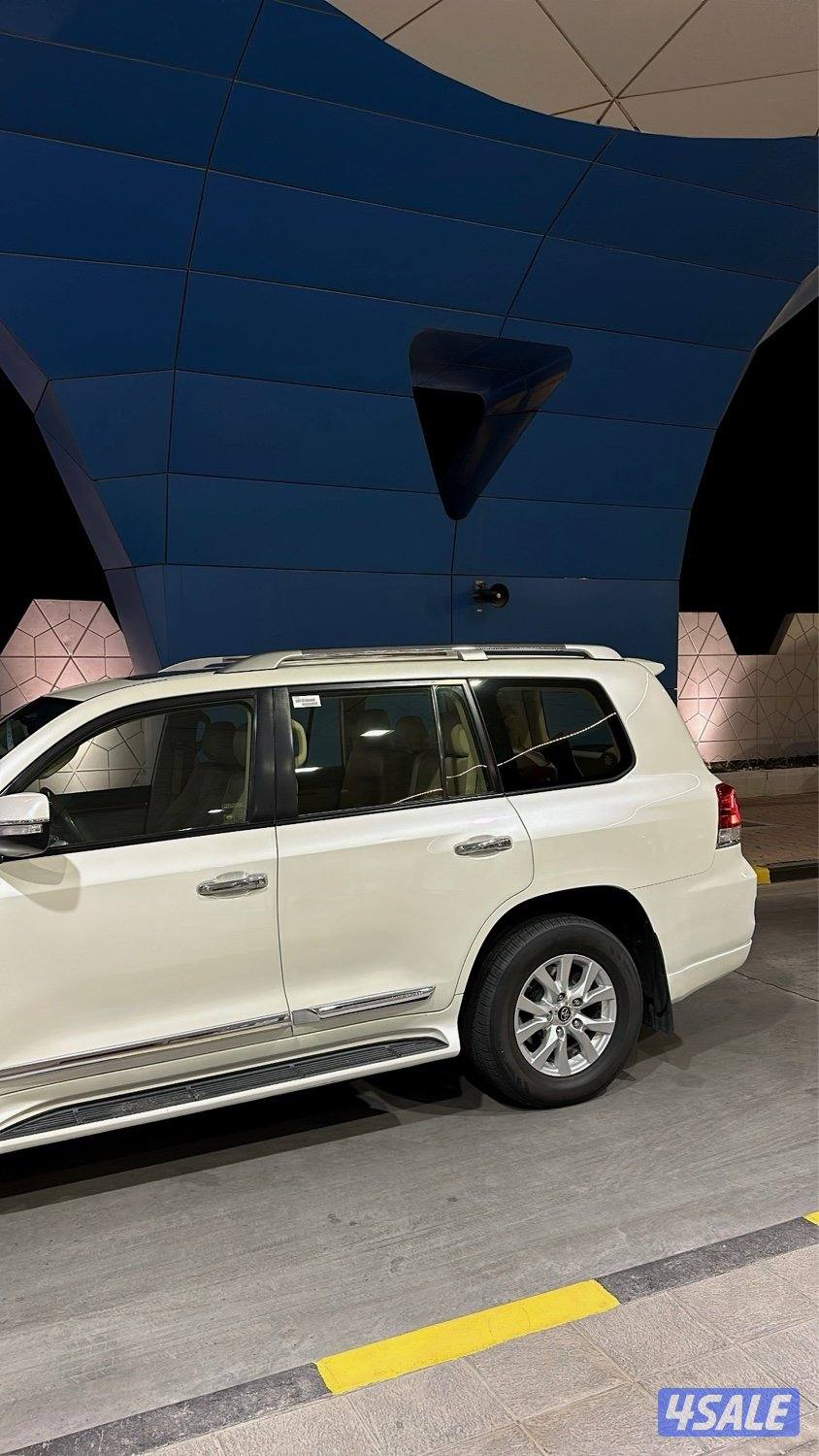 الي يدور النظيف لاندكروزر GXR 2018 وارد الساير سيرفس منتظم2