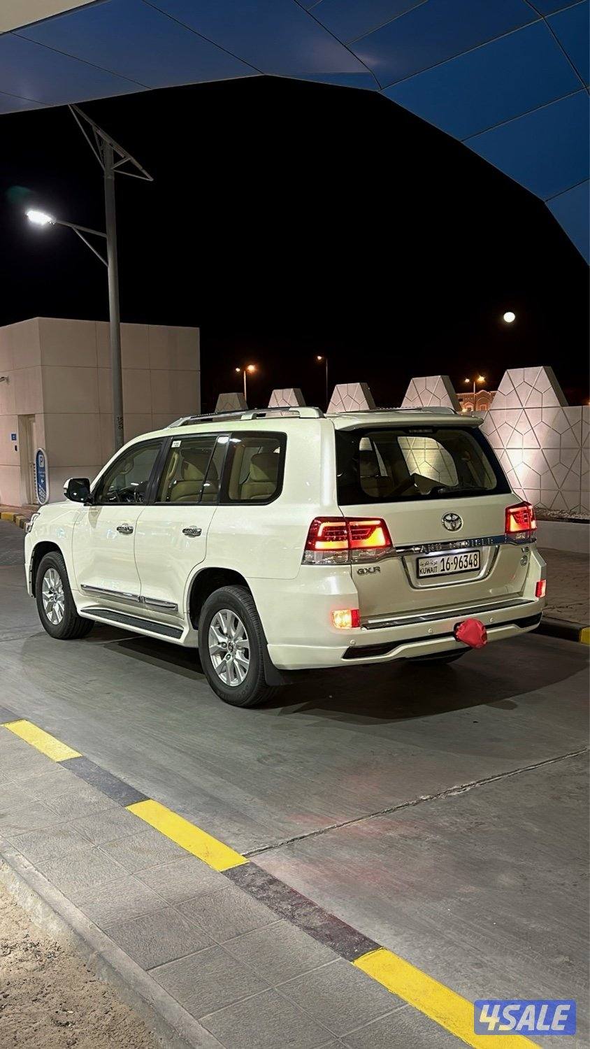 الي يدور النظيف لاندكروزر GXR 2018 وارد الساير سيرفس منتظم3