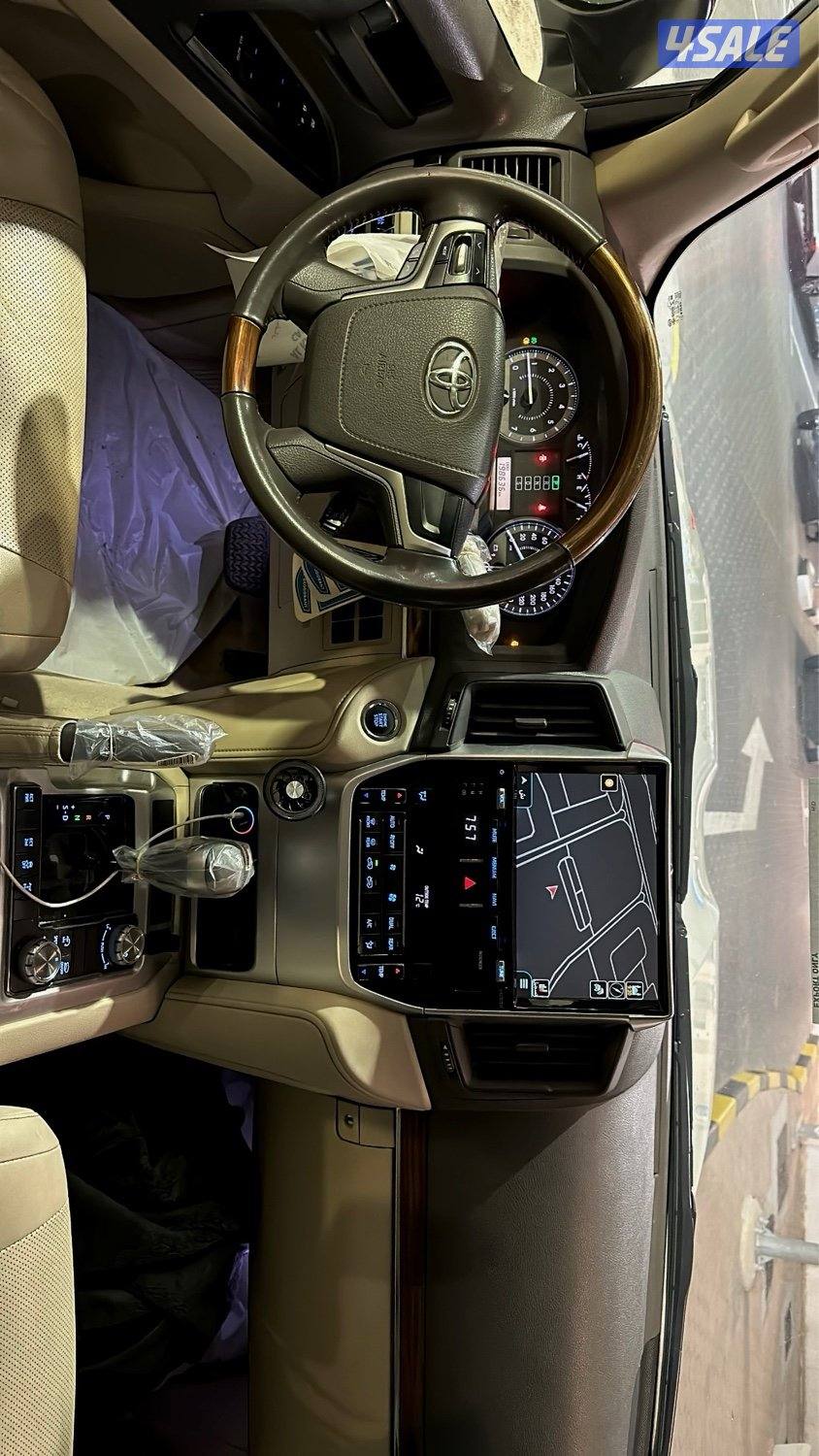 الي يدور النظيف لاندكروزر GXR 2018 وارد الساير سيرفس منتظم6