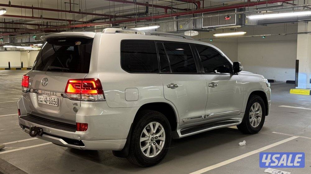 لتواصل/ خمسه خمسه سته سته واحد واحد أربعه سبعه2