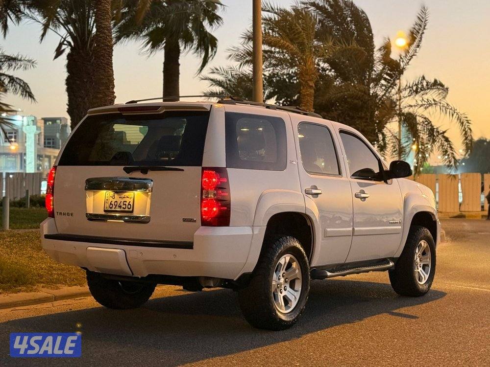 للبيع تاهو Z715