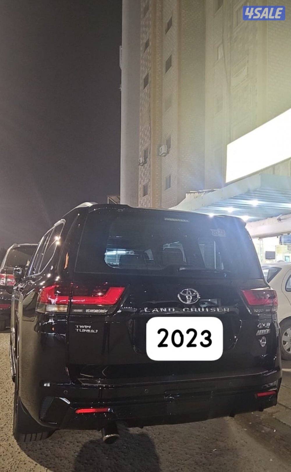 للبيع لاندكروزر 2023 GXRAL_S تيربو3