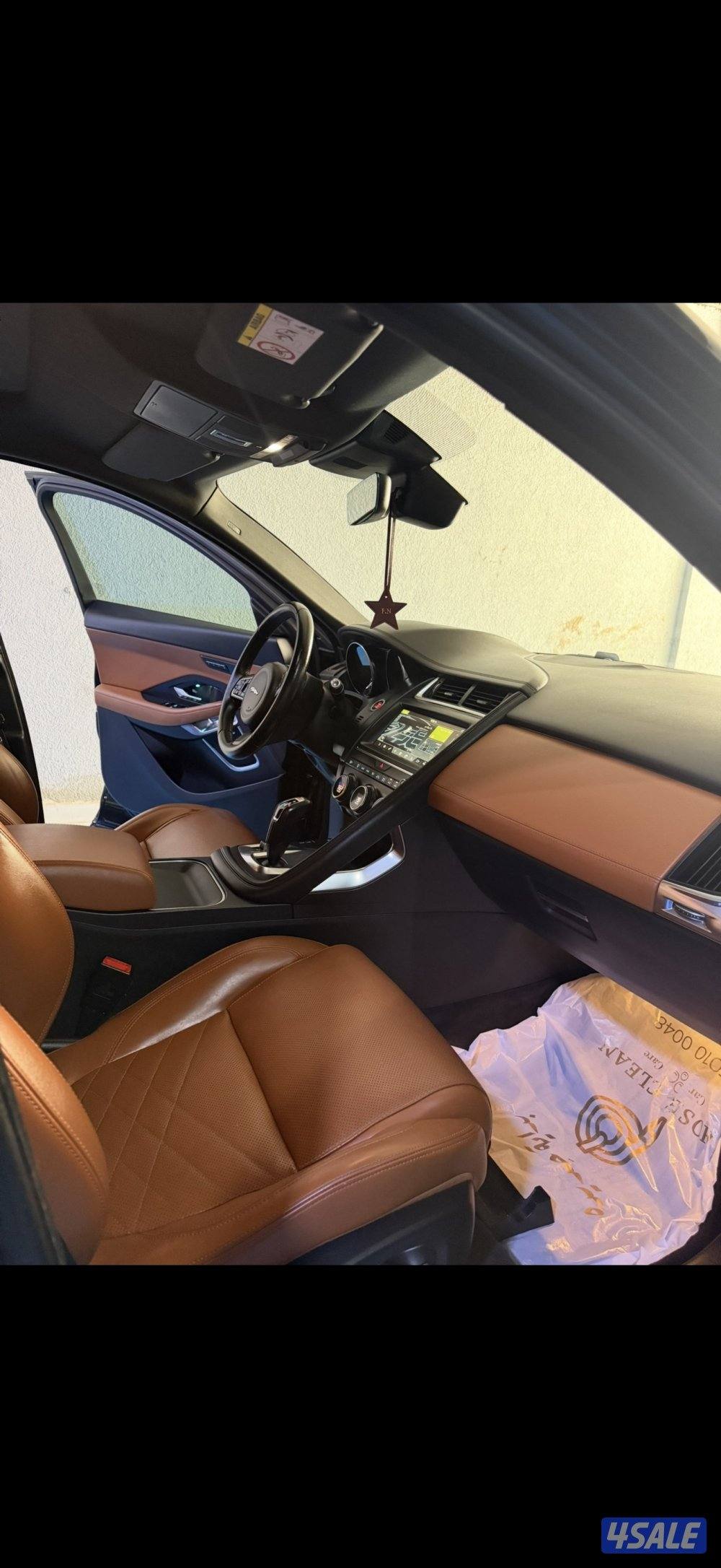 للبيع سياره جاكور موديل ٢٠١٩ بحاله الوكاله ماشيه ٨٩ الف كيلو3