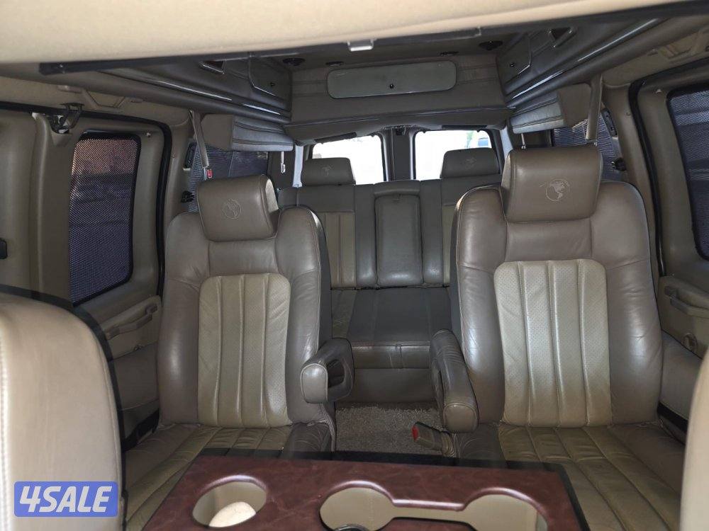 للبيع  فان موديل ٢٠١٢3