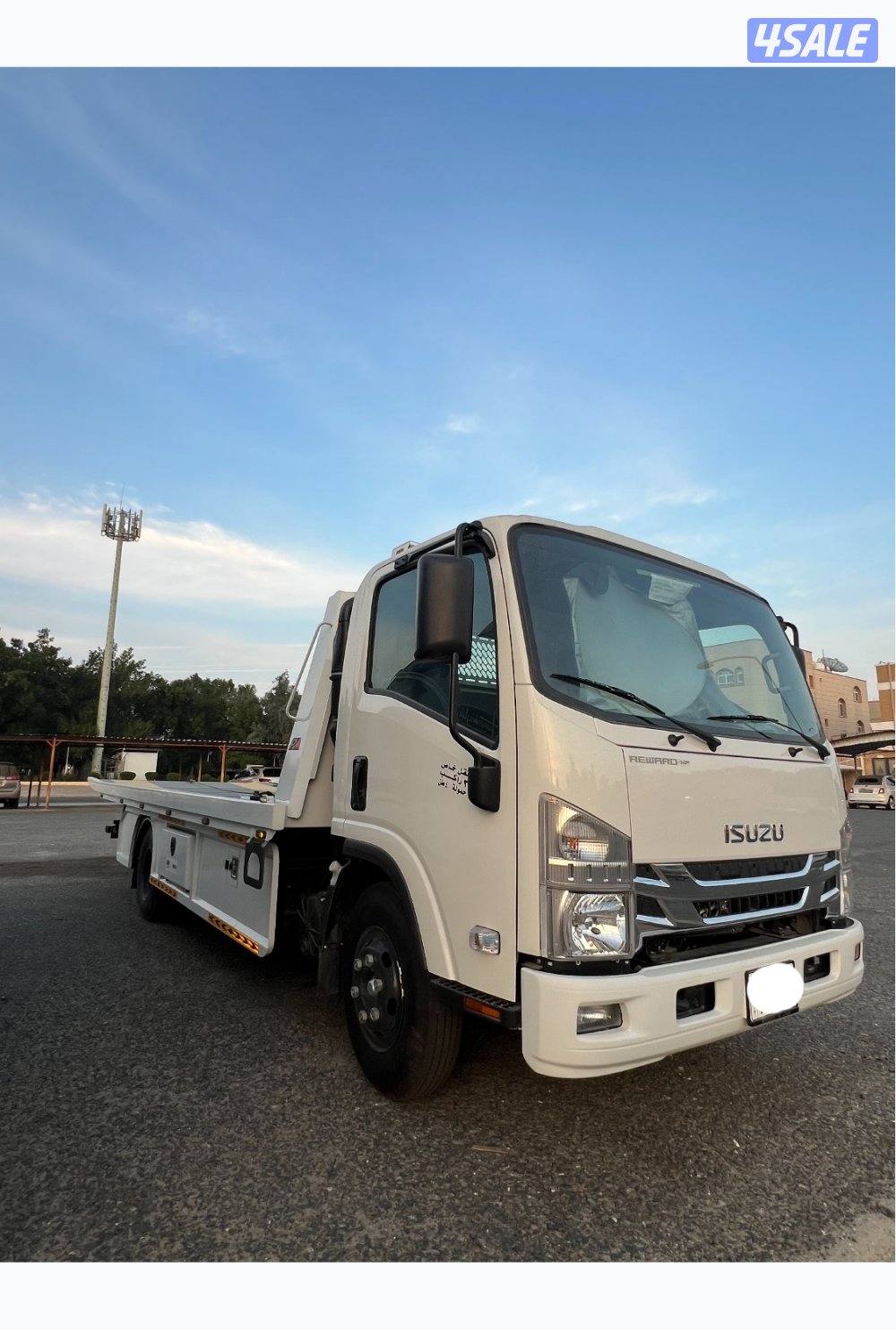 للبيع سطحه ونش موديل ٢٠٢٦9