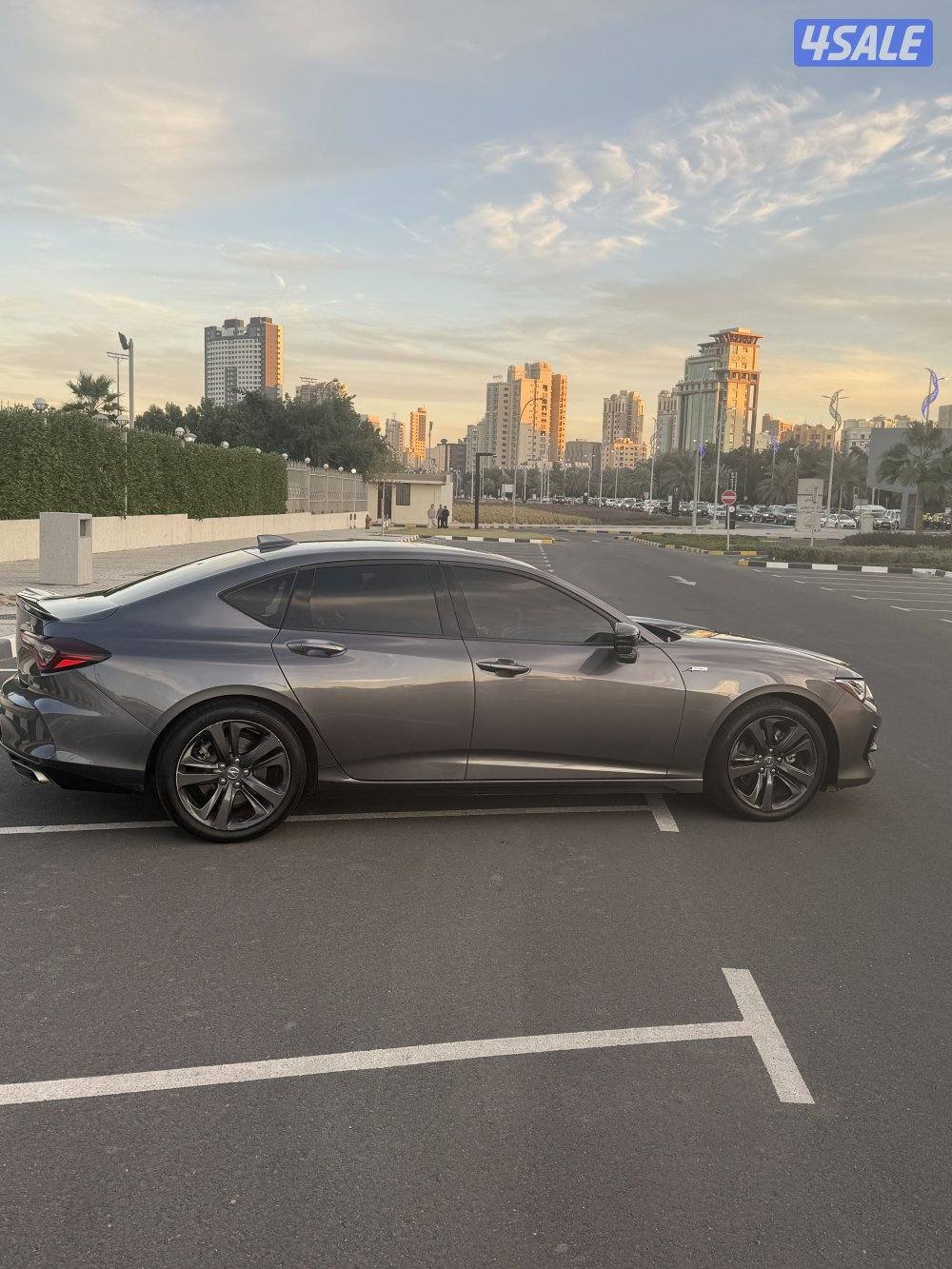 أكيورا TLX كامل المواصفات 20214