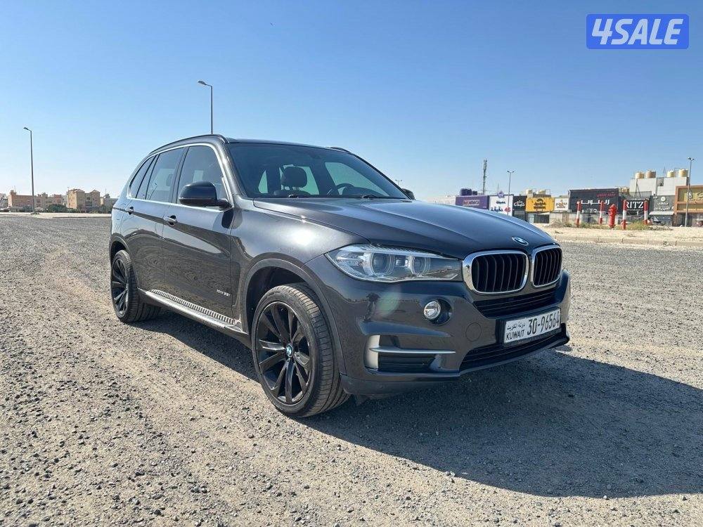 BMW X5ماشي ١٣٥ الف بحالة الوكالة3