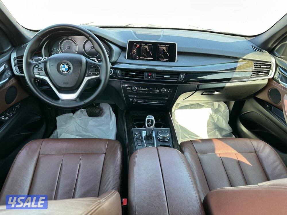 BMW X5ماشي ١٣٥ الف بحالة الوكالة6
