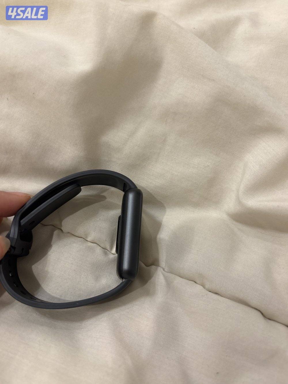 للبيع اسوار سامسونج ( galaxy fit ) مستعمل نظيف جداً1