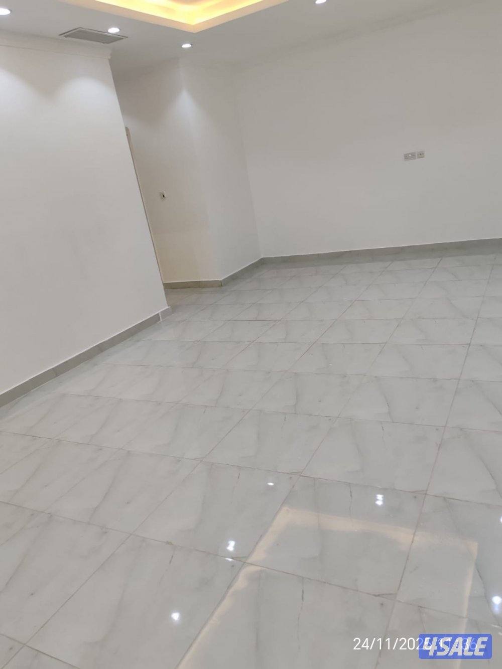 الرميثيه ق10 ش105 منزل 43