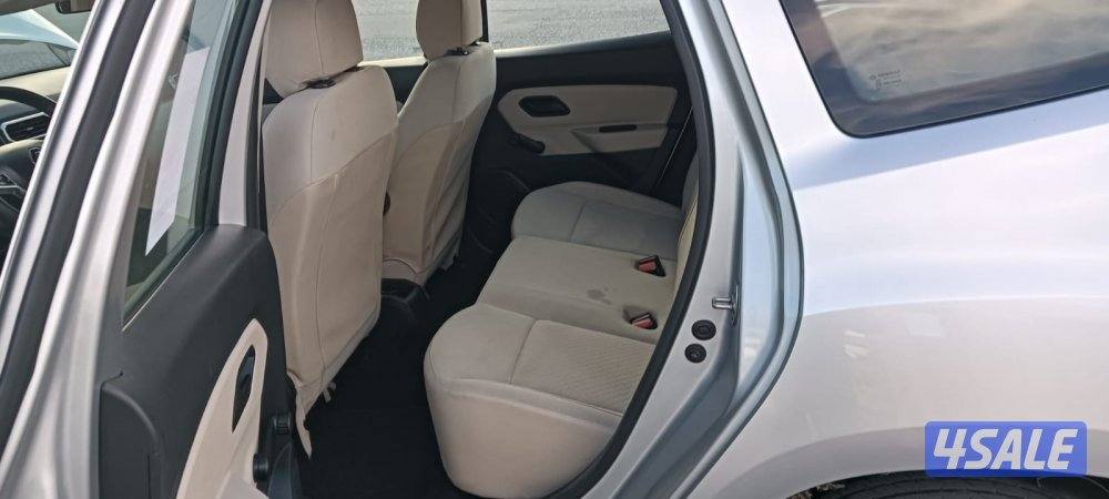 للبيع رينو داسترا 2020 صبغ الوكالة10