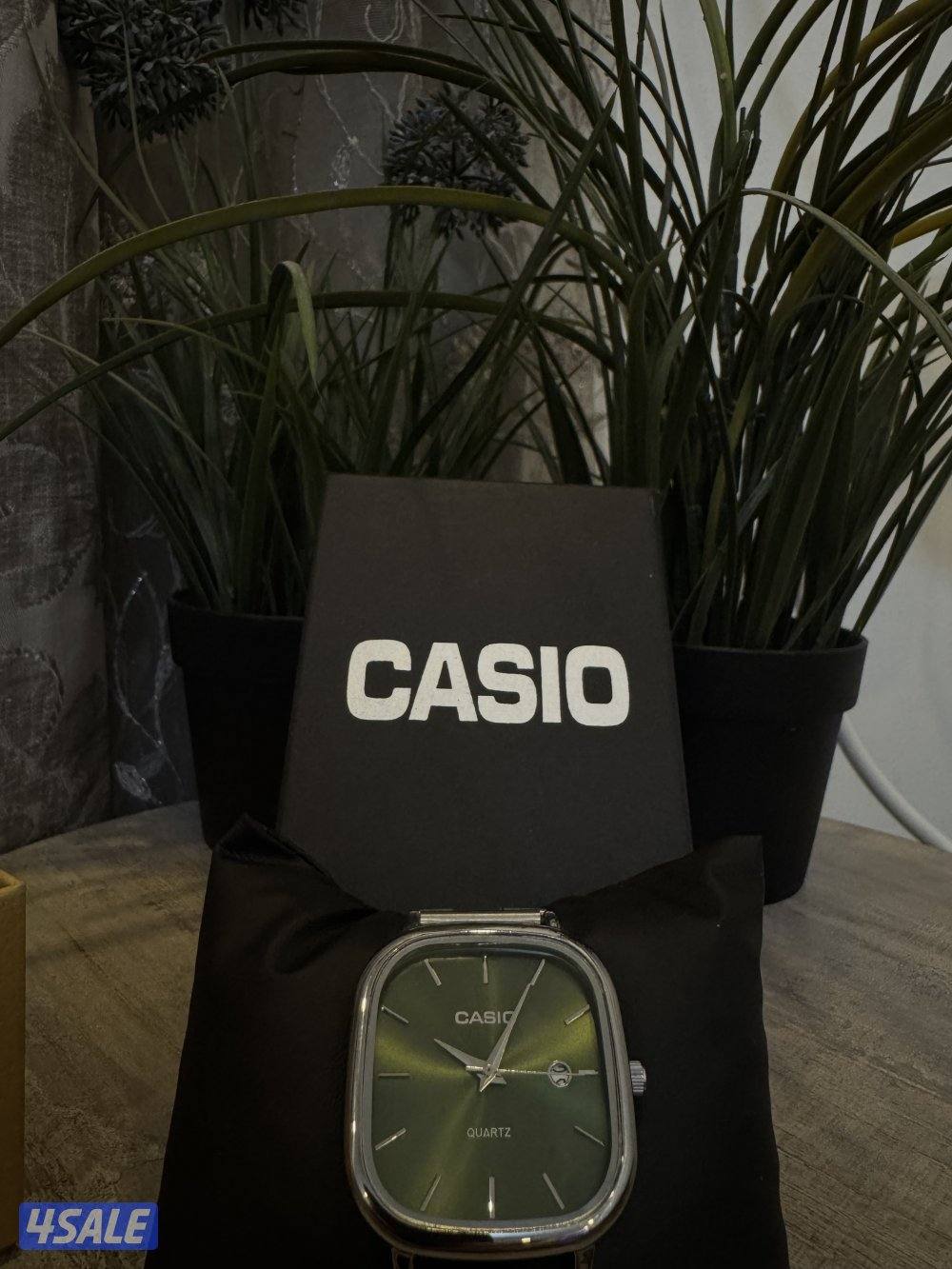 ساعه للبيع للتواصل عالخاص4