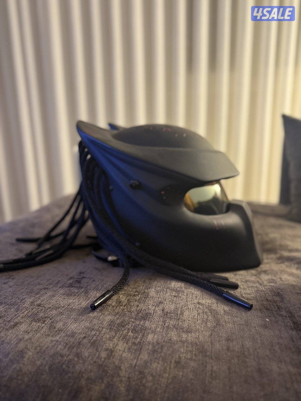 خوذه Predator 👽1