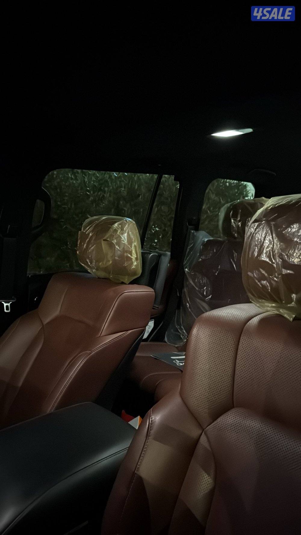 لكزس سبورت 2021 كامل المواصفات سيرفس منتظم شرط الفحص بالكامل .2