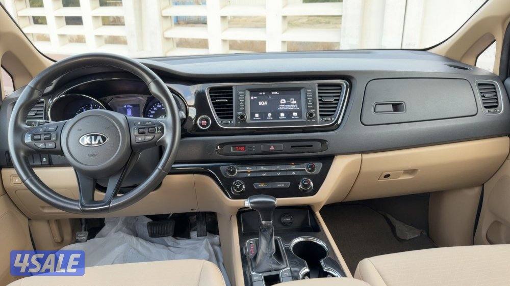 كيا كرنفال4