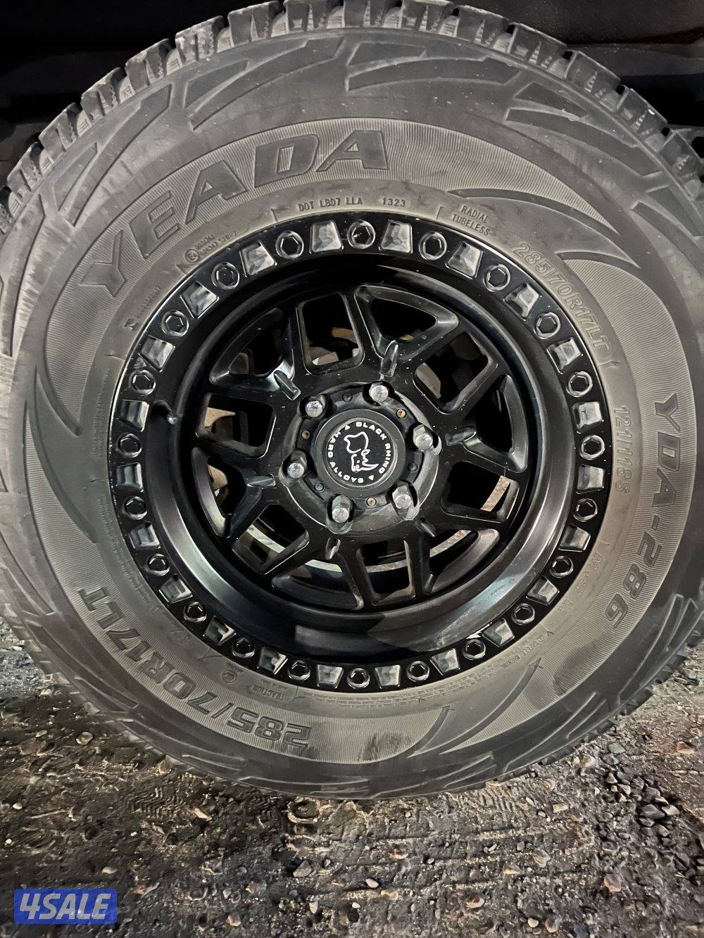 للبيع رنقات مع التواير حجم 17/70/2851