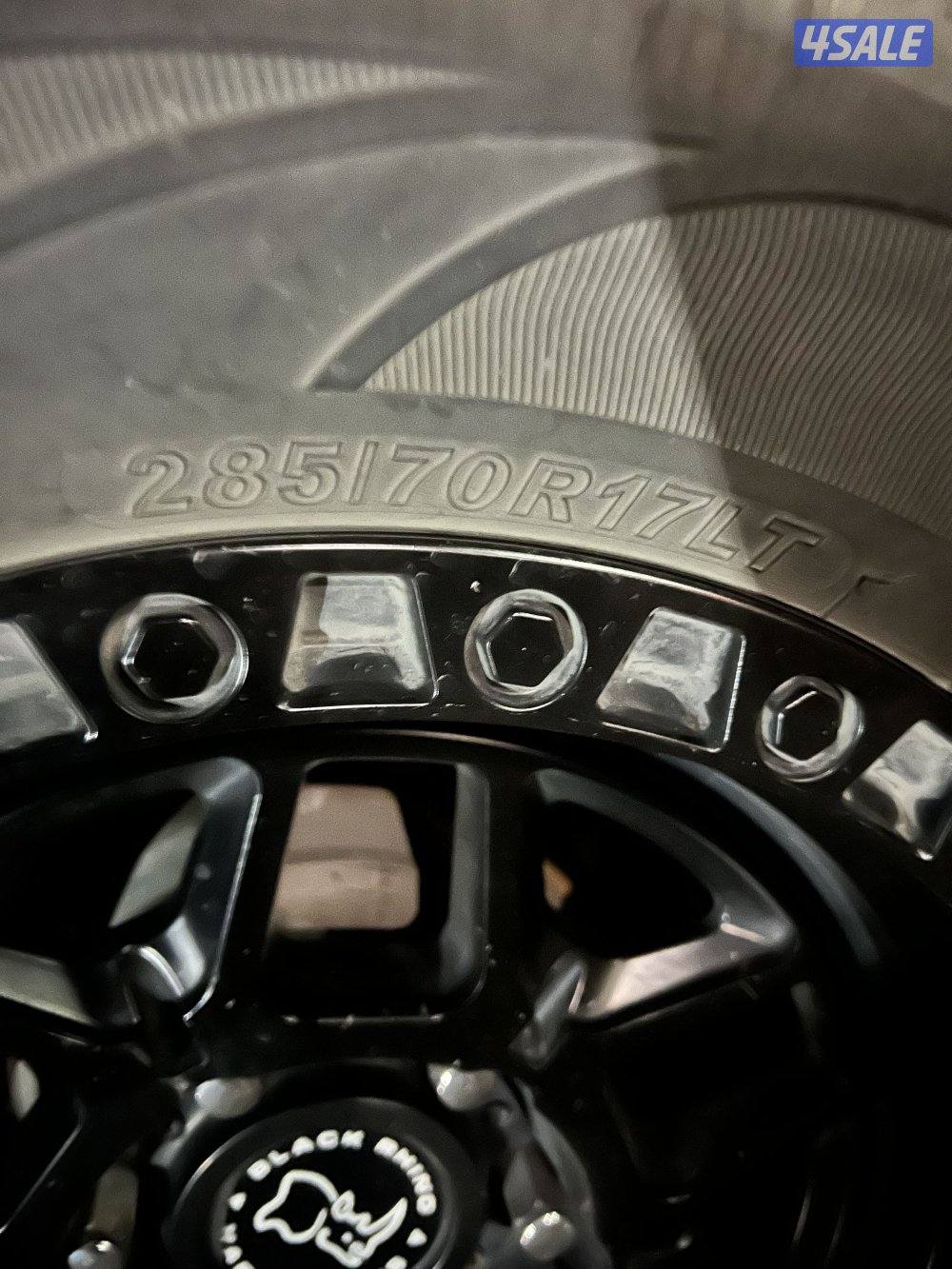 للبيع رنقات مع التواير حجم 17/70/2852