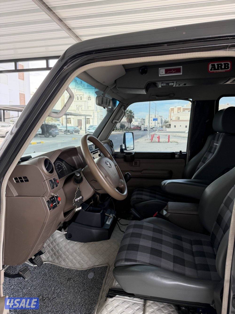 جيب ربع للبيع ٢٠١٦5