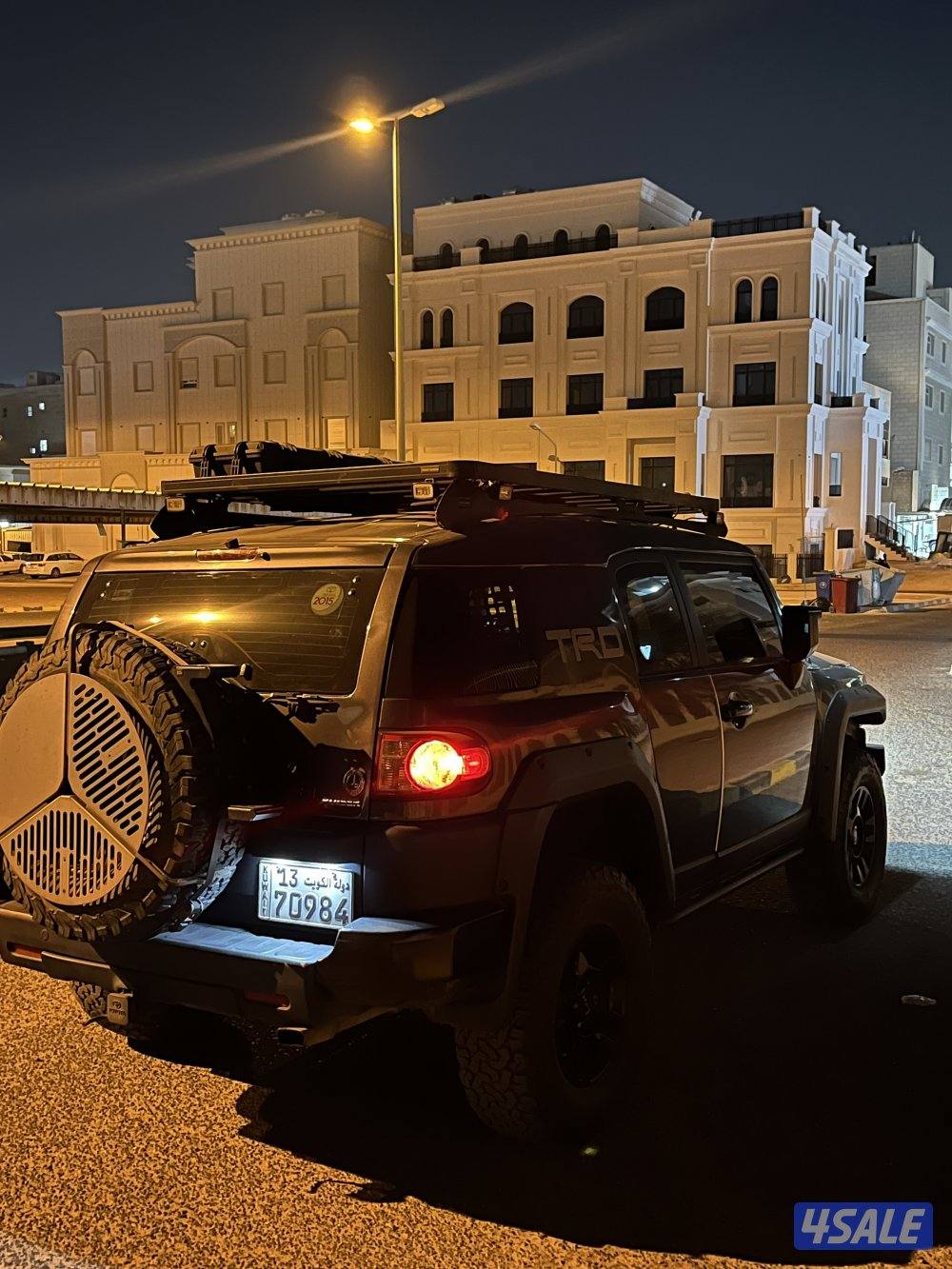 للبيع تيوتا fj2