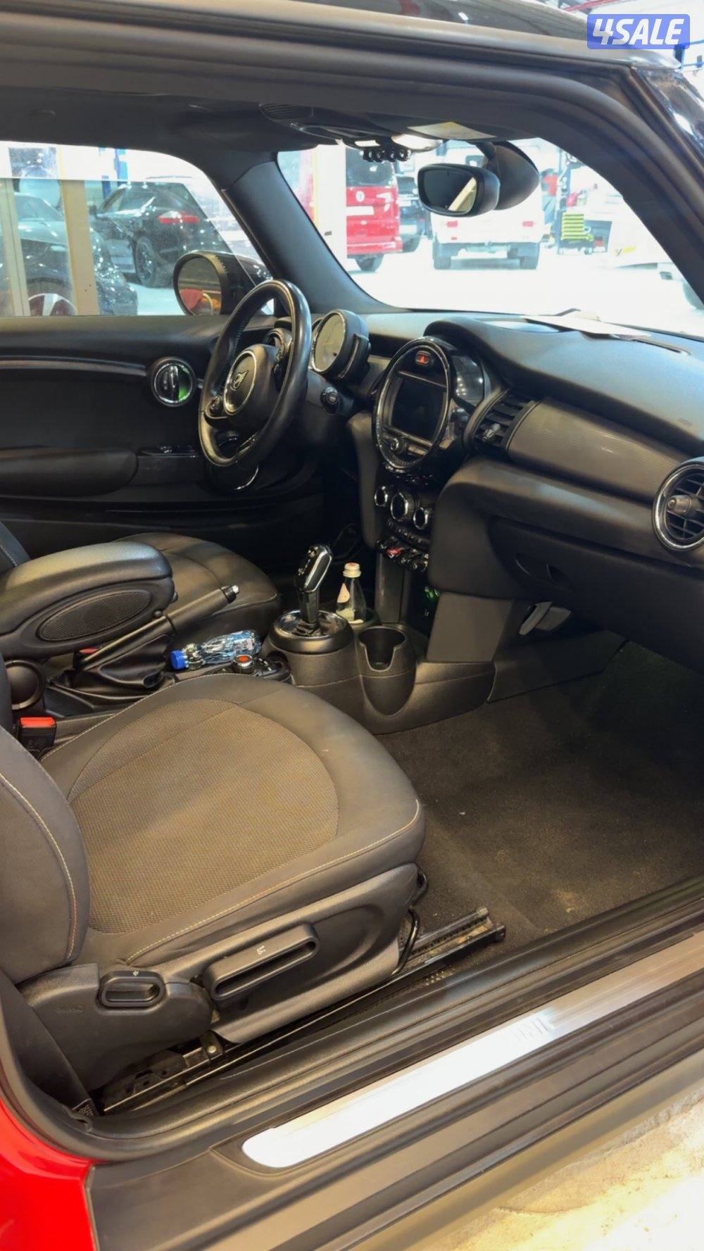 ميني كوبر وكالة الكويت7