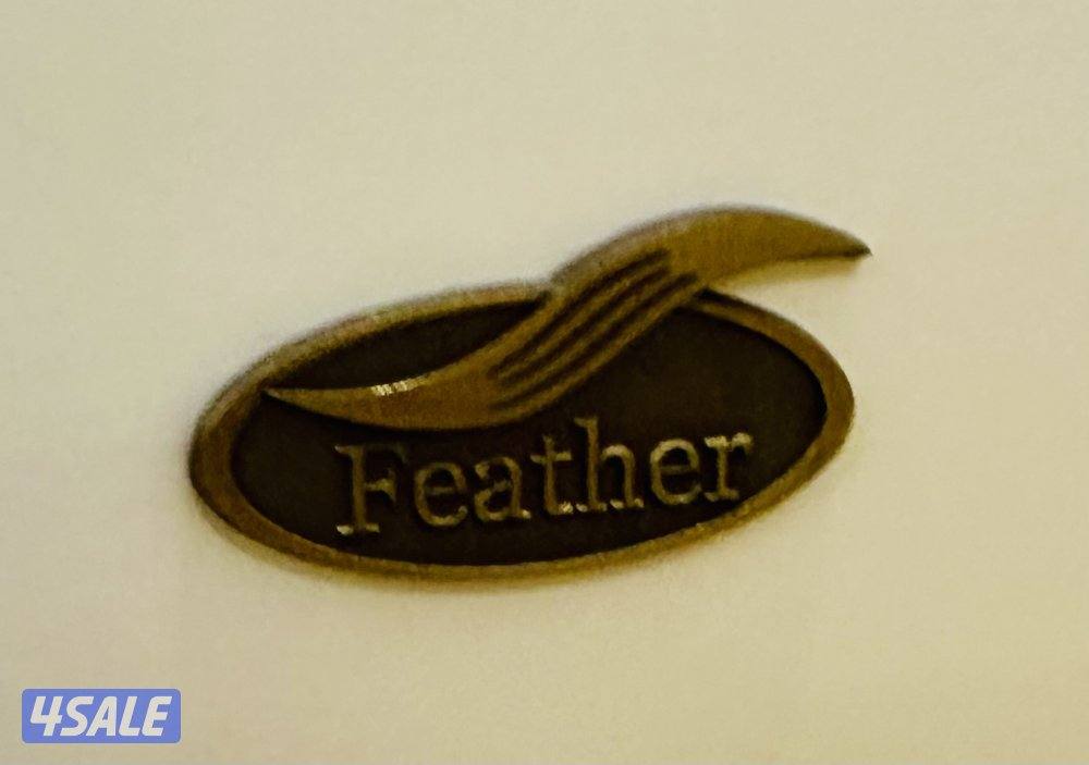 سرير اطفال عدد 2 (نظيف جدا) + مرتبة سرير عدد 2 + تلبيس سرير عدد 22