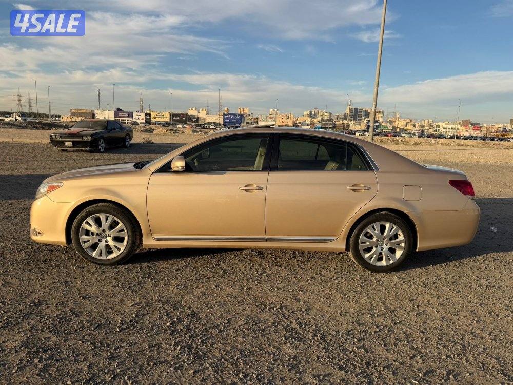 افالون 2012 نظيف جدا جدا4