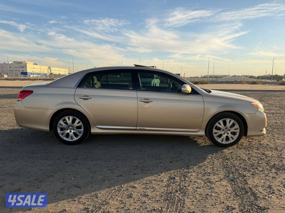 افالون 2012 نظيف جدا جدا5