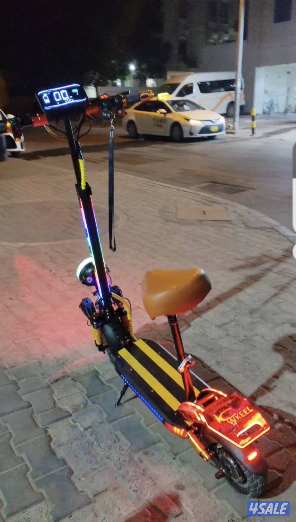 كراون بلازا سكوتر استعمال خفيف جدا2