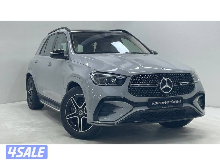 Mercedes-Benz GLE SUV1