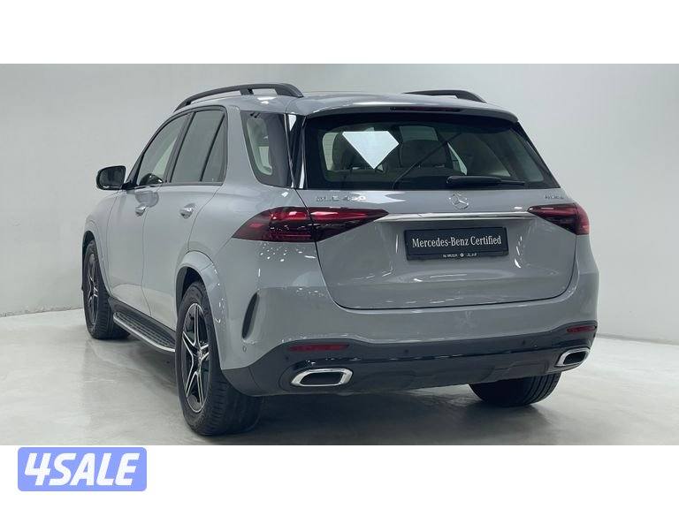 Mercedes-Benz GLE SUV4