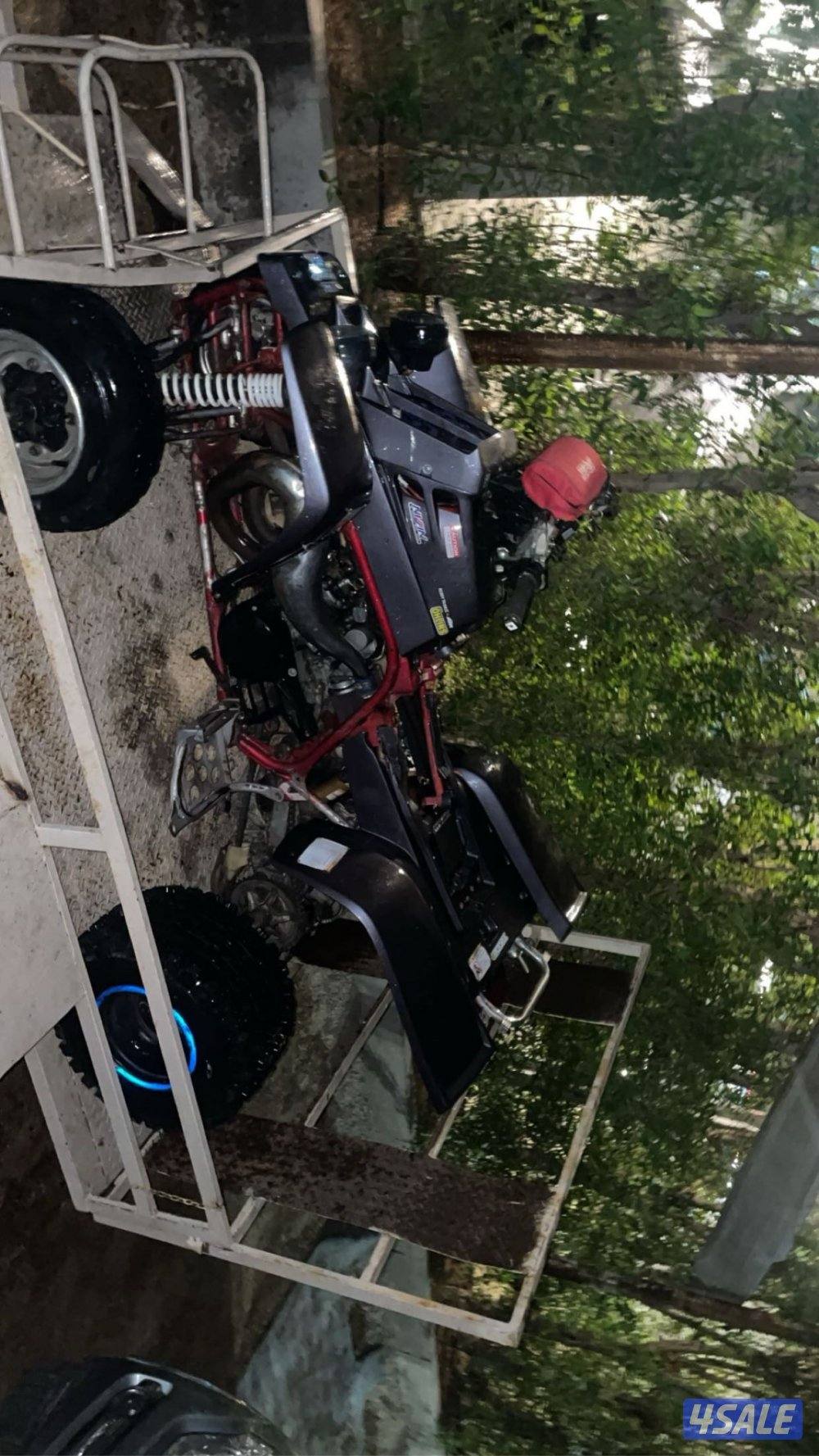 للبيع بانشي موديل ٢٠٠٨ بيعه سريعه صامل حياك0