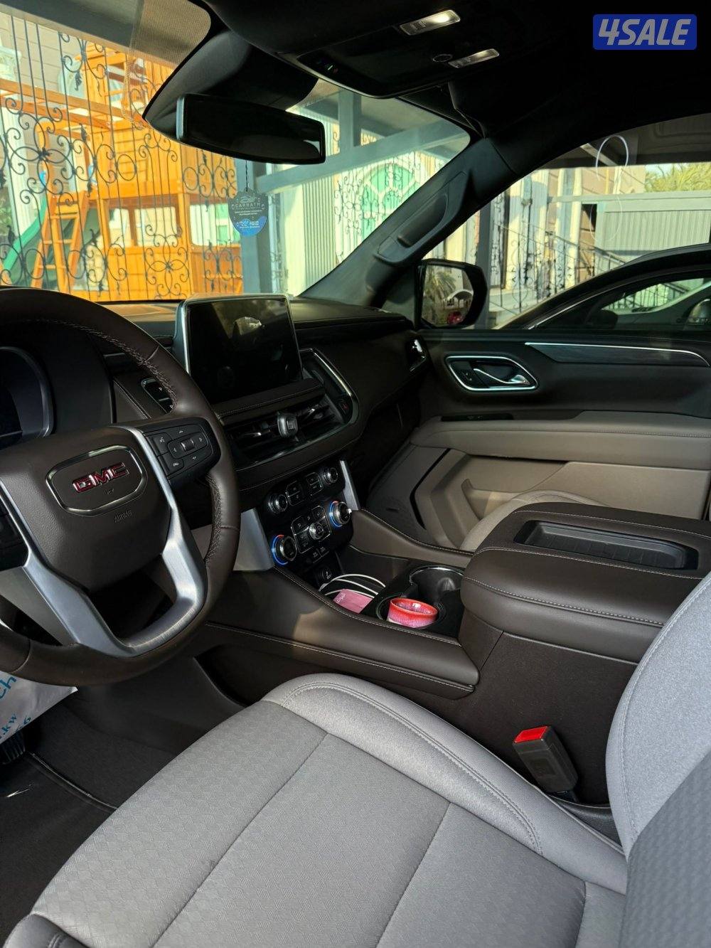 للبيع يوكن slt4