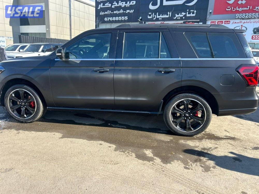 فورد اكسبديشن LIMITED موديل 2022 ماشي 83.000 k.m وارد الغانم .3