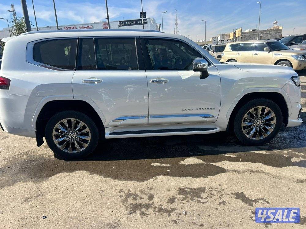 لاند كروزر VX.R AEROs twin turbo.V6  موديل 2024 ماشى 53.000 k.m3