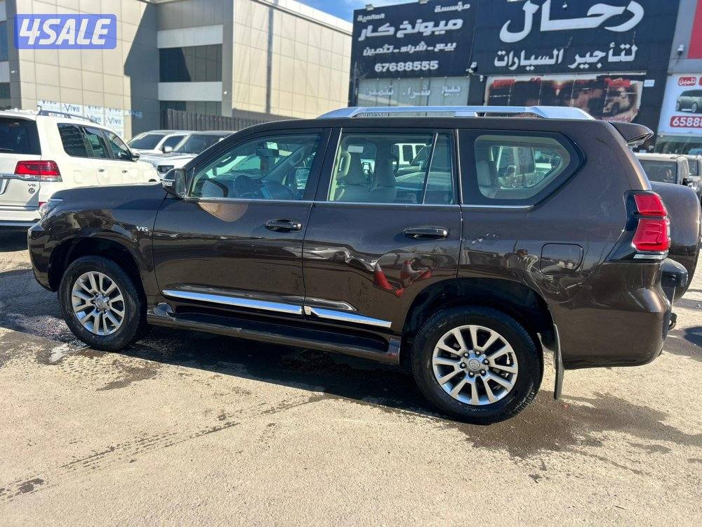تويوتا لاند كروزر برادو VX-V6 موديل 2021 ماشى 25.000 k.m  وارد الساير2