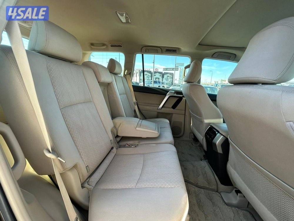 تويوتا لاند كروزر برادو VX-V6 موديل 2021 ماشى 25.000 k.m  وارد الساير4