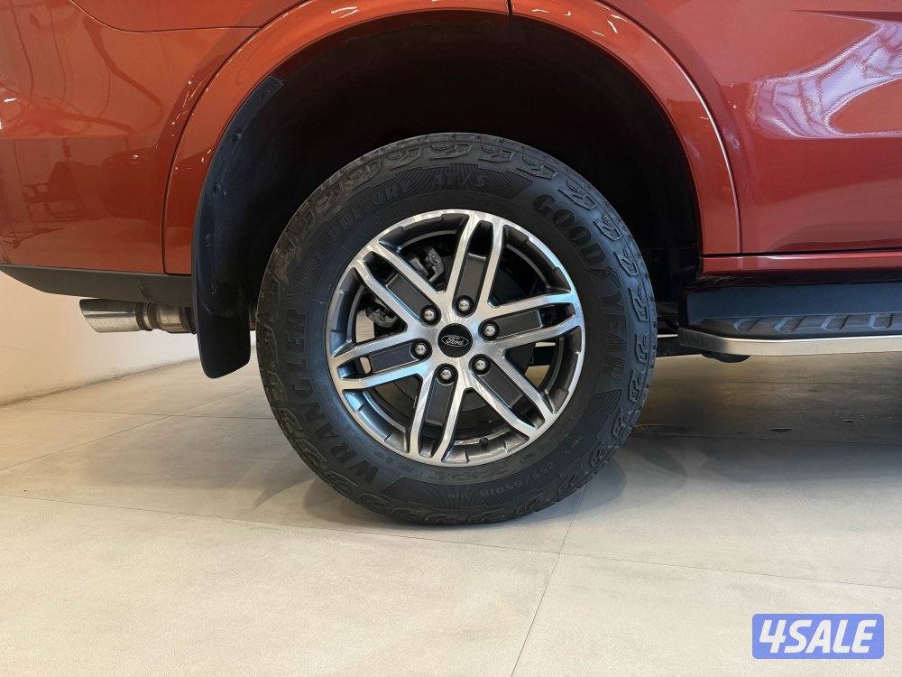 Ford Everest XLT4