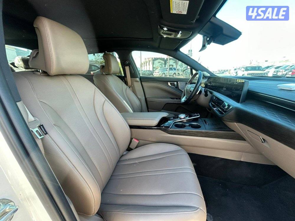 كيا-K8  موديل 2023 ماشى 4000 k.m وارد المطوع . صبغ وكالة5