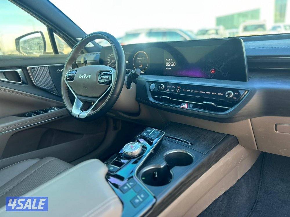 كيا-K8  موديل 2023 ماشى 4000 k.m وارد المطوع . صبغ وكالة7