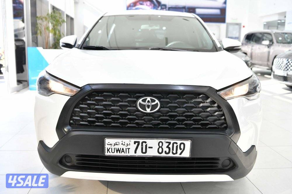 تويوتا كورولا كروس1